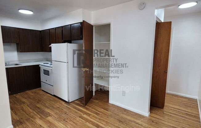 1 bed, 1 bath, 605 sqft, $895, Unit F301