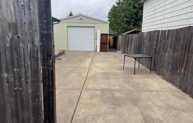 Large Lot Near Downtown Hillsboro