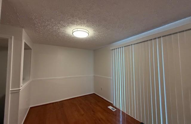 8 GREENLEAF RD