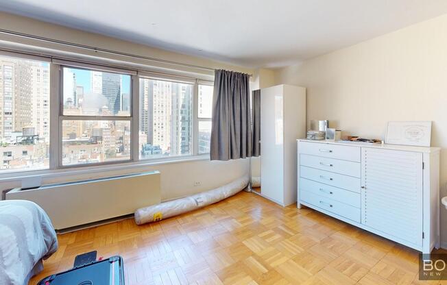 Studio, 1 bath, $3,750, Unit 18L