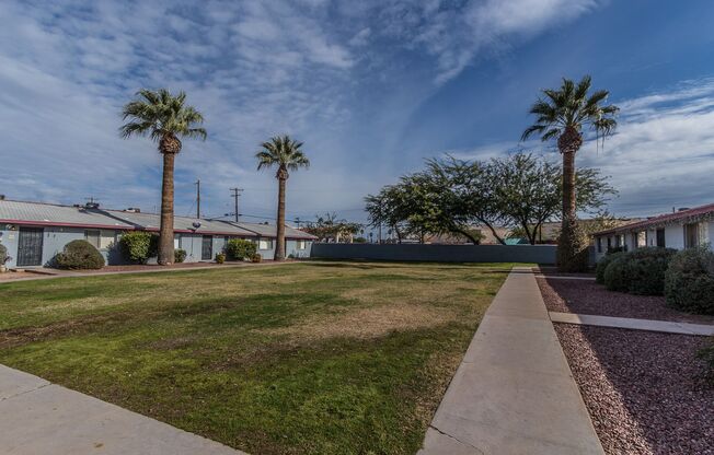 1 bed, 1 bath, 625 sqft, $954, Unit F02