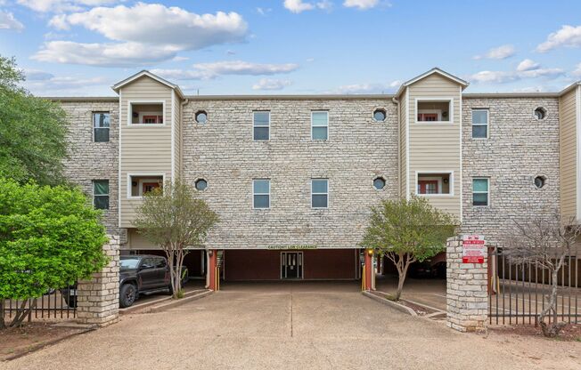 Stone Hill Apartments