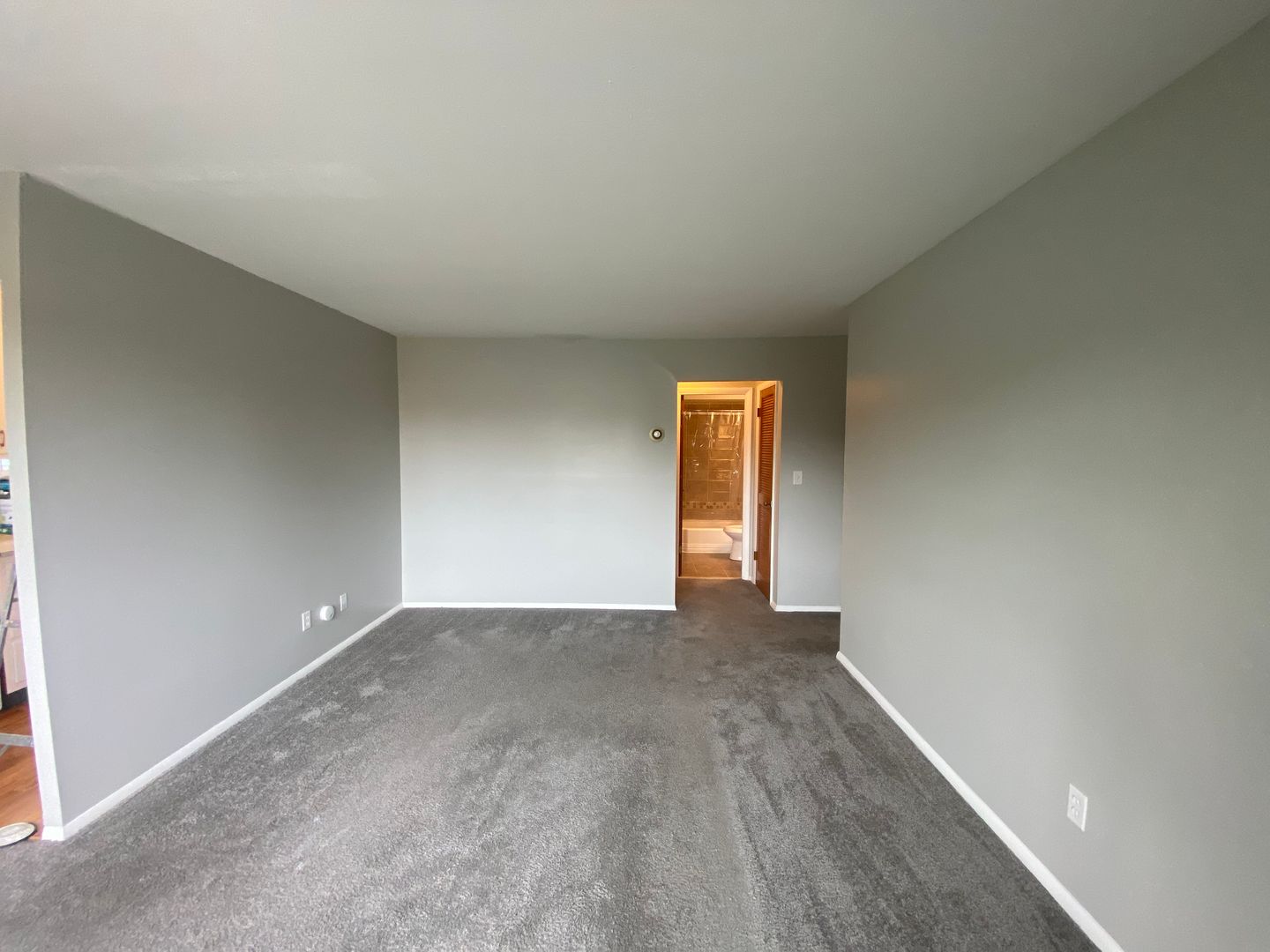 1450 Riverside