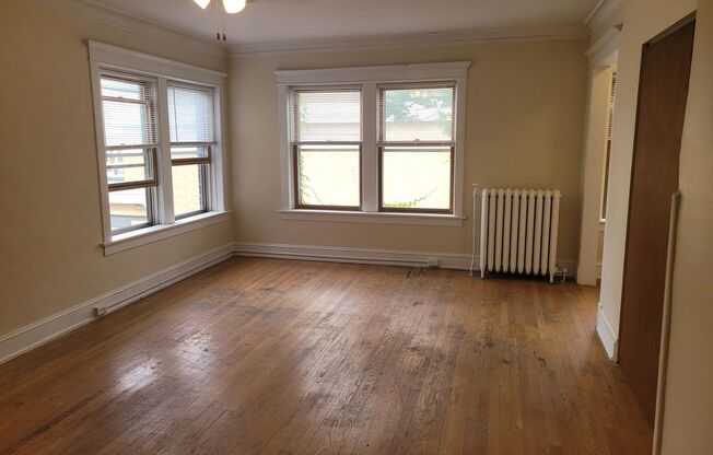 1318-20 Van Buren