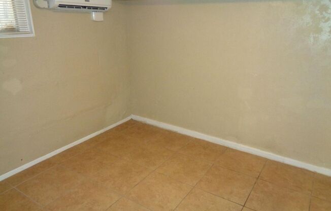 1309 E Rio Grande Ave