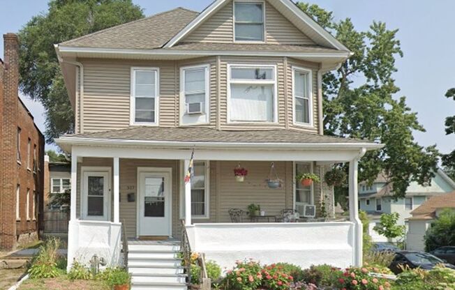 517 Minnehaha Ave E