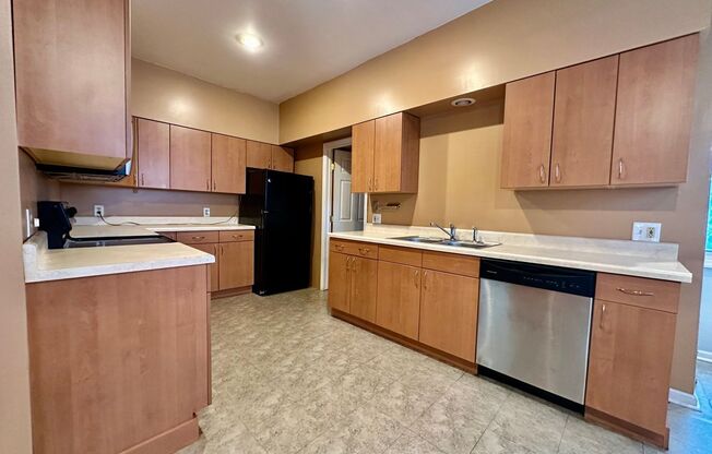 2709 Josephine Street