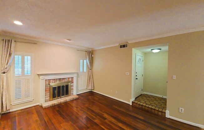 2 beds, 2.5 baths, $2,300