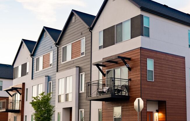 Woods Rose Townhomes