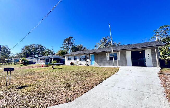 A Slice of Paradise: Modern 3BD/2BA Poolside Charm in Dade City! WASHER & DRYER INCLUDED! Ready to Move In Dec. 23rd!