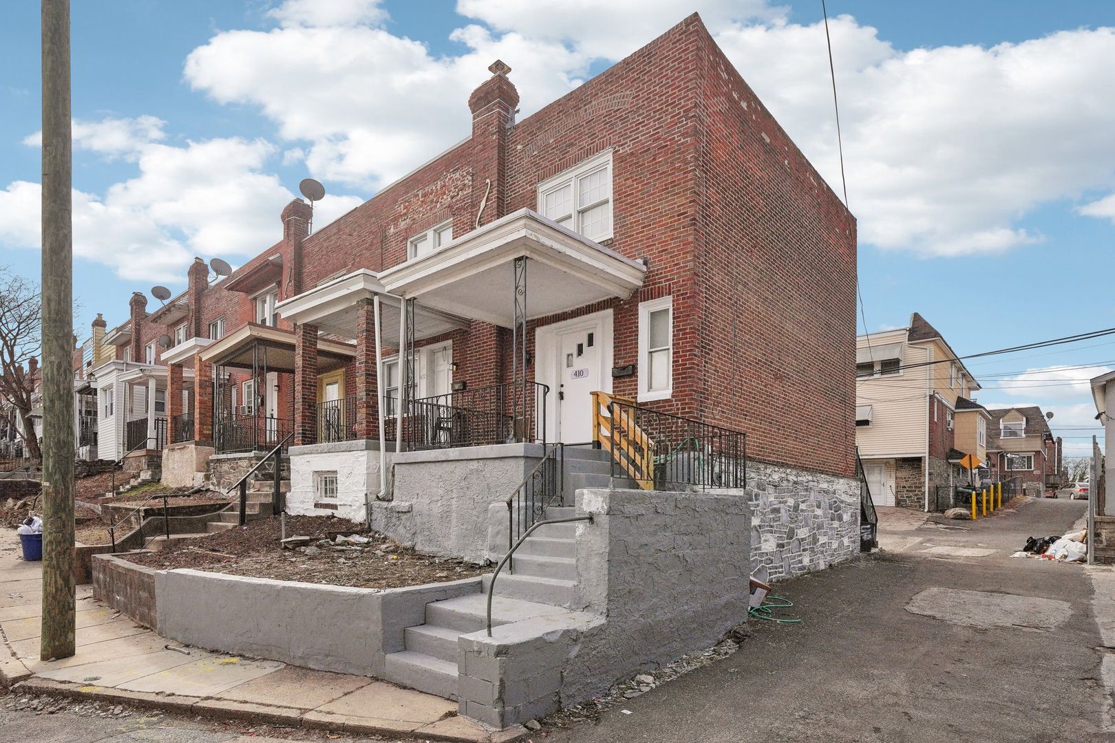 3 Bedroom, 1.5 bath townhome