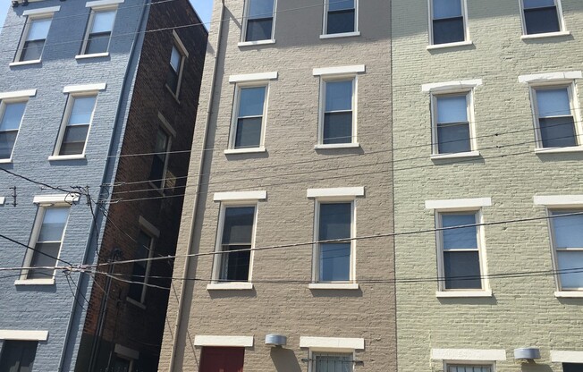 24-28 E 15th