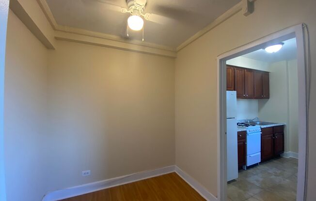 1 bed, 1 bath, 506 sqft, $975