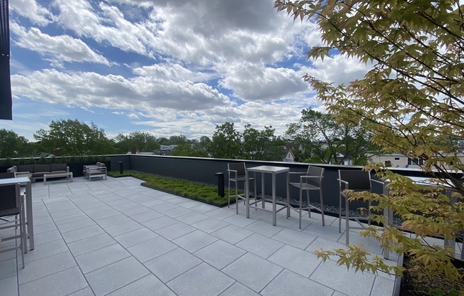 Studio, 1 bath, 387 sqft, $2,450, Unit 507