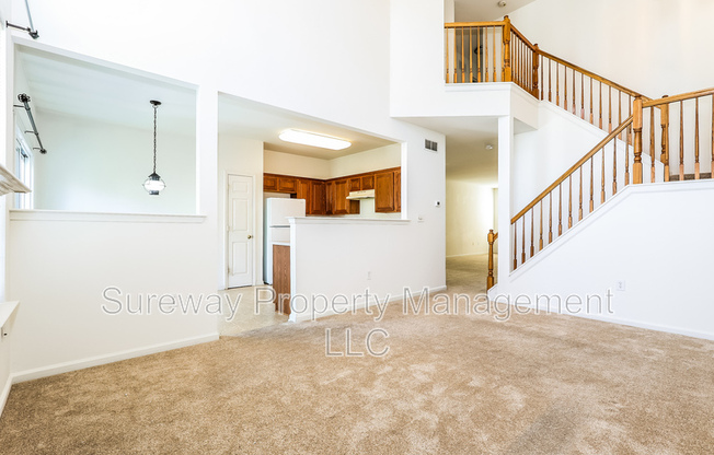 158 CHANCELLOR DR