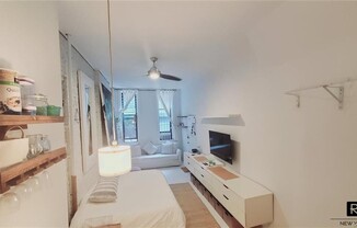 143 SULLIVAN ST