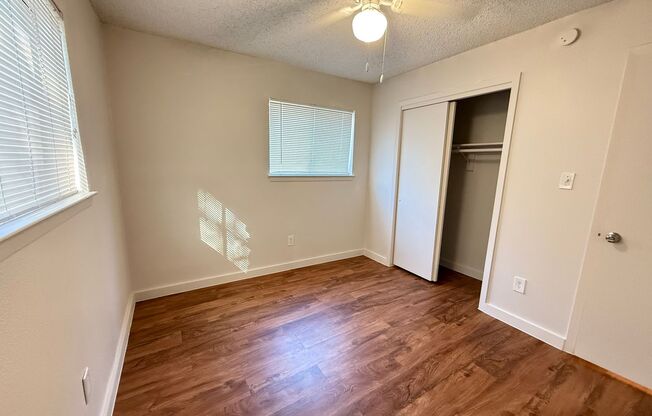 2 beds, 2 baths, 950 sqft, $1,704, Unit WWK-301