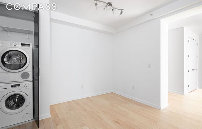 1311 JACKSON AVE