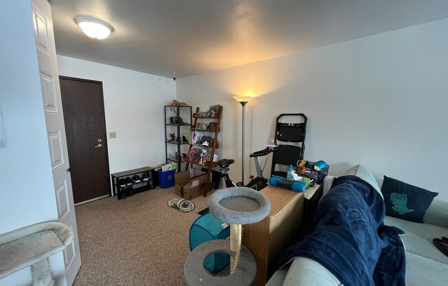 11229 W National Ave