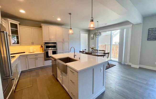 Welcome to Cedar Park! A/C included Lease to End 7/31/2027