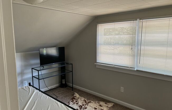 1 bed, 1 bath, $980