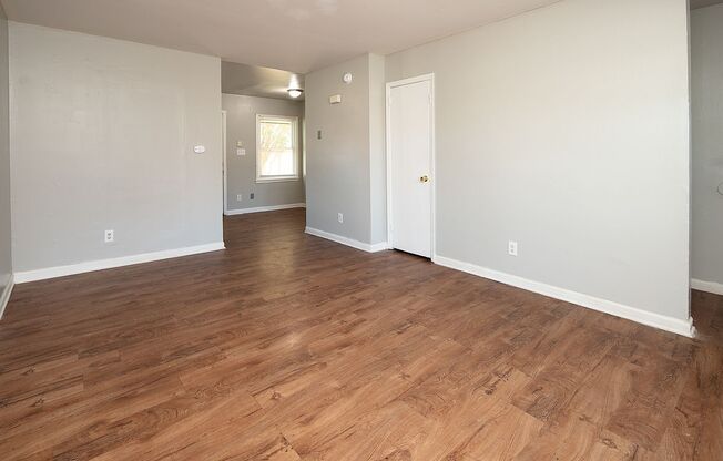 1 bed, 1 bath, 650 sqft, $975, Unit 3823-5