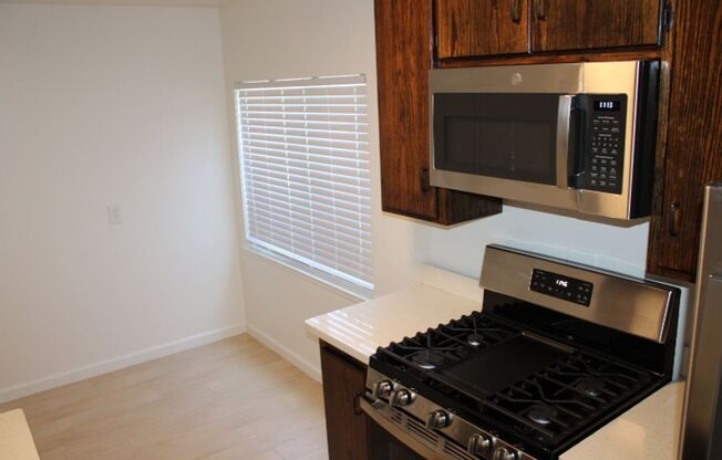 827-837 33rd St., Richmond, CA 94804