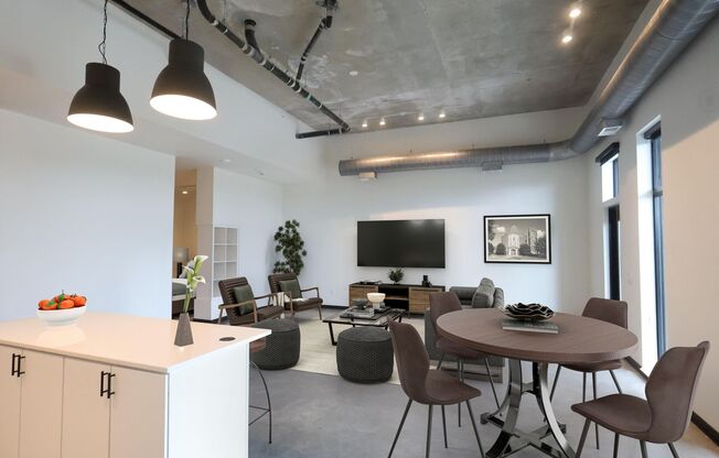 Studio, 1 bath, 1,271 sqft, $2,650, Unit 404