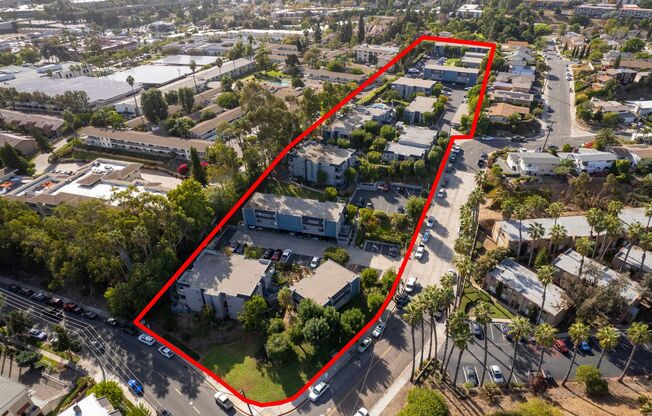 1 bed, 1 bath, 725 sqft, $1,995, Unit 32