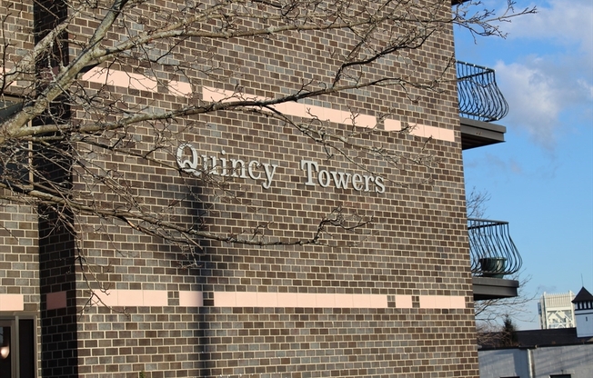 500 Washington St 802