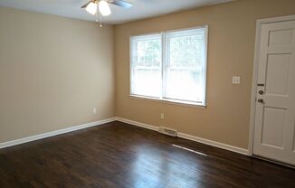 3 beds, 1 bath, $1,425