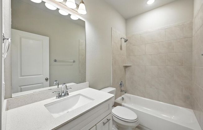 Luxury Townhome In Premiere Frisco Location