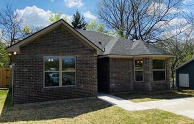 312 W HERON ST
