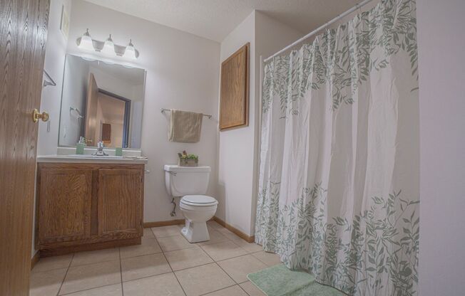 2 beds, 1 bath, 815 sqft, $865, Unit 1414-209