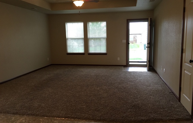 3 beds, 2 baths, $1,645