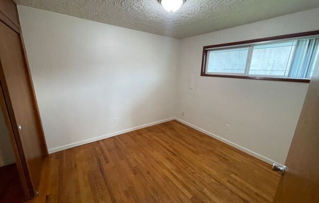 2 beds, 1 bath, 825 sqft, $1,195, Unit 632