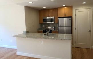 Studio, 1 bath, 460 sqft, $2,672, Unit 0519