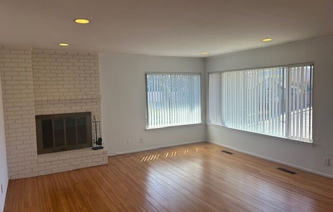 Simply a fabulous Hillsdale neighborhood family home