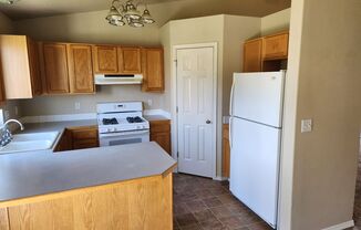 3 beds, 2 baths, $1,900