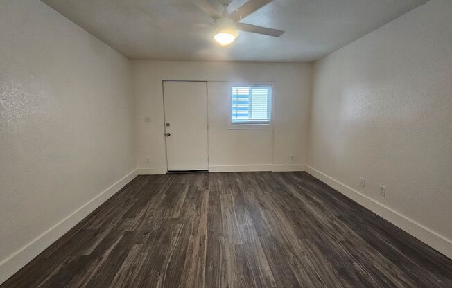 2 beds, 1 bath, 850 sqft, $1,295, Unit 03