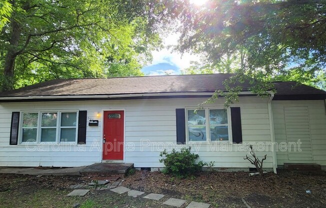 607 GLENN ST