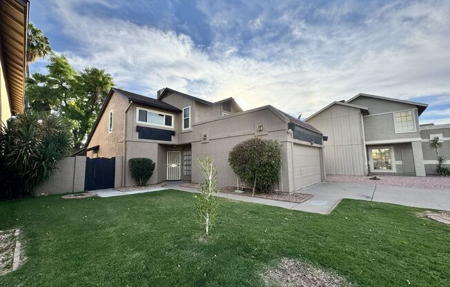 Great 3 bedroom 2 bath culdesac lot with fireplace