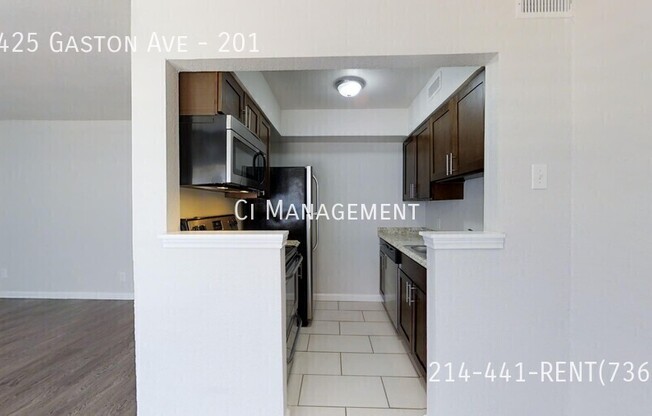 5425 Gaston Ave Apt 112