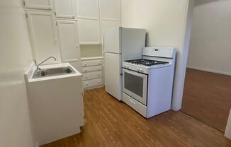 Studio, 1 bath, $1,278.75, Unit 308