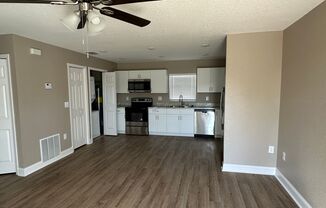 2 beds, 2 baths, $1,500, Unit APT B