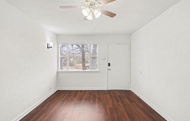 HOUSING VOUCHERS ACCEPTED! Welcome to 2209 Barbell Lane in Fort Worth!