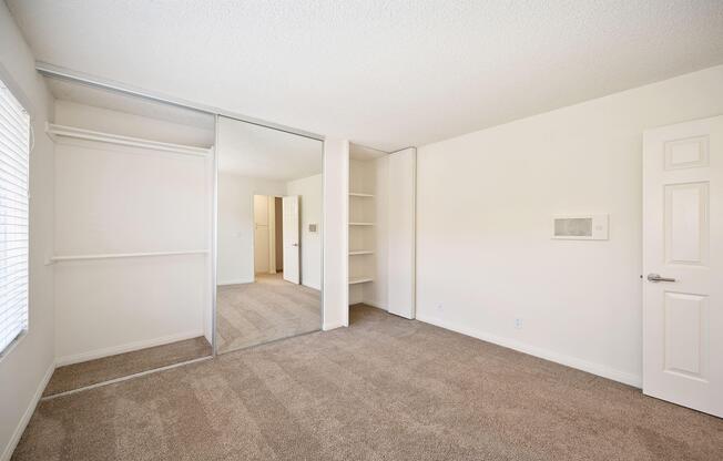 1 bed, 1 bath, 725 sqft, $2,445