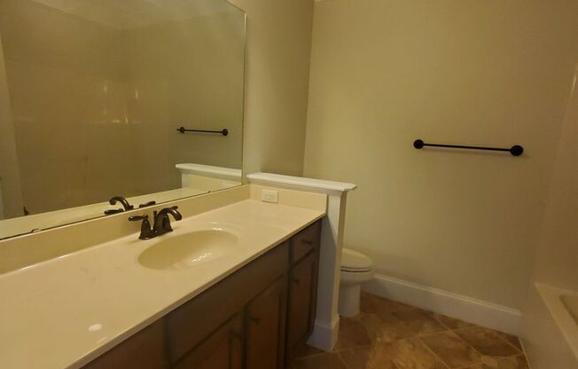 2 beds, 2 baths, $1,800