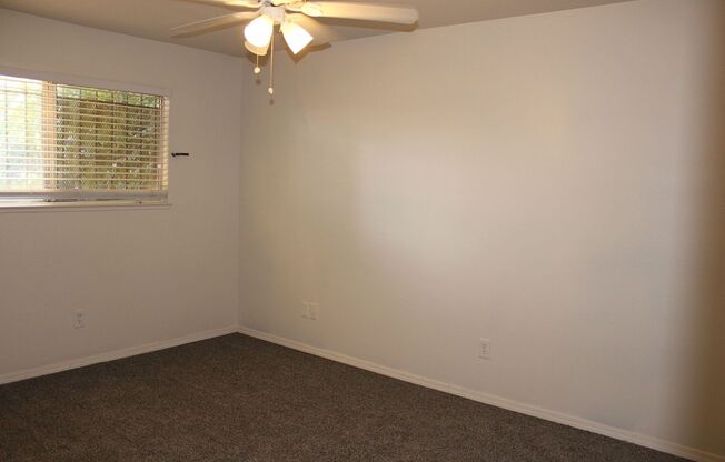 2 beds, 1 bath, $2,100