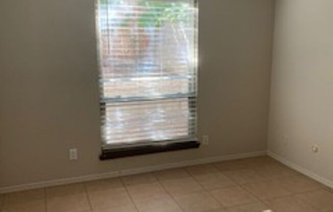 12240 Menaul Blvd NE